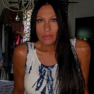 Meet your Posher, Addrian